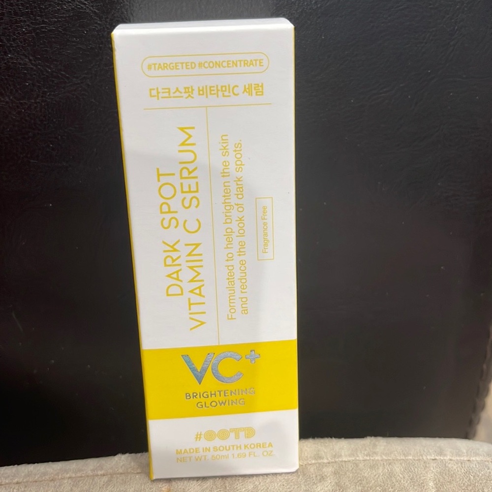 New OOTD Dark Spot Vitamin C Serum